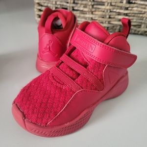 Toddler Red Jordan Hightop Sneakers Size 7
